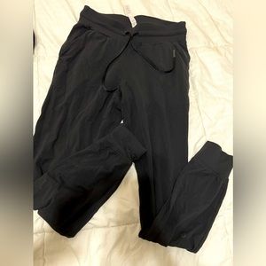 Lululemon joggers
